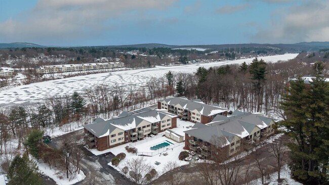 Building Photo - 33 Andrew St