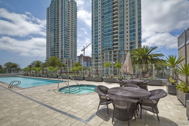 Building Photo - 1262 Kettner Blvd