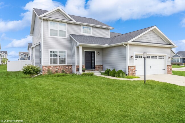 Building Photo - 3802 Slate Dr