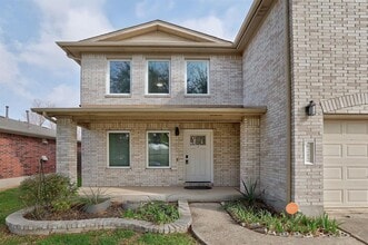 Building Photo - 6212 Speyside Dr
