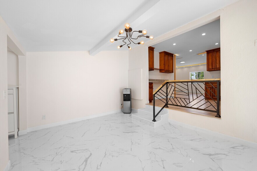 Building Photo - 13700 Branford St