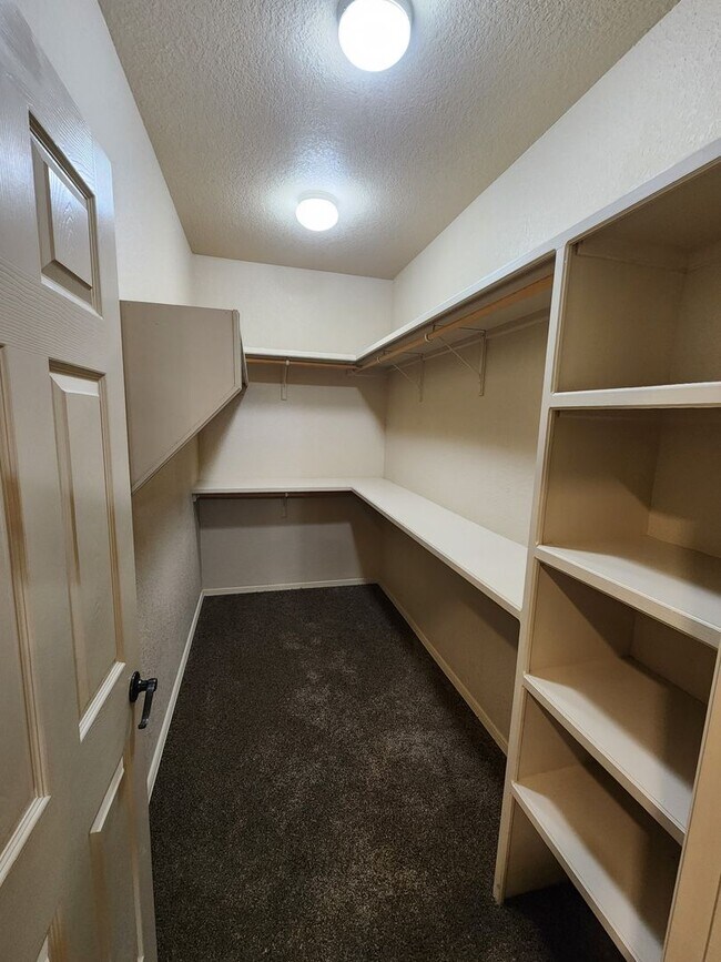 Building Photo - 1293 Mission Nuevo Dr