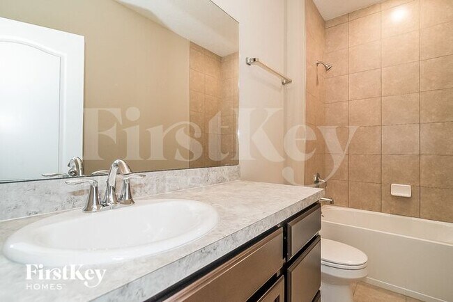 Building Photo - 5639 Kellar Cir