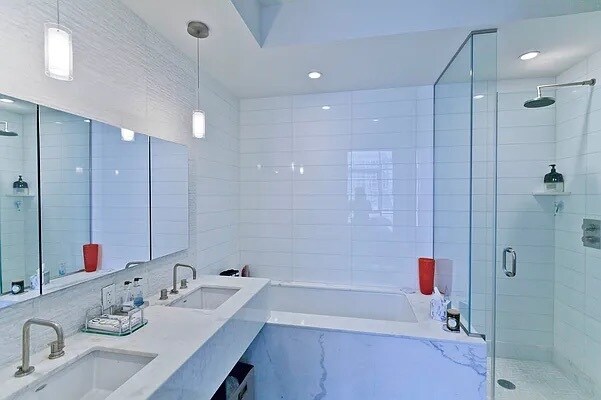 Building Photo - 2D @ Adagio
