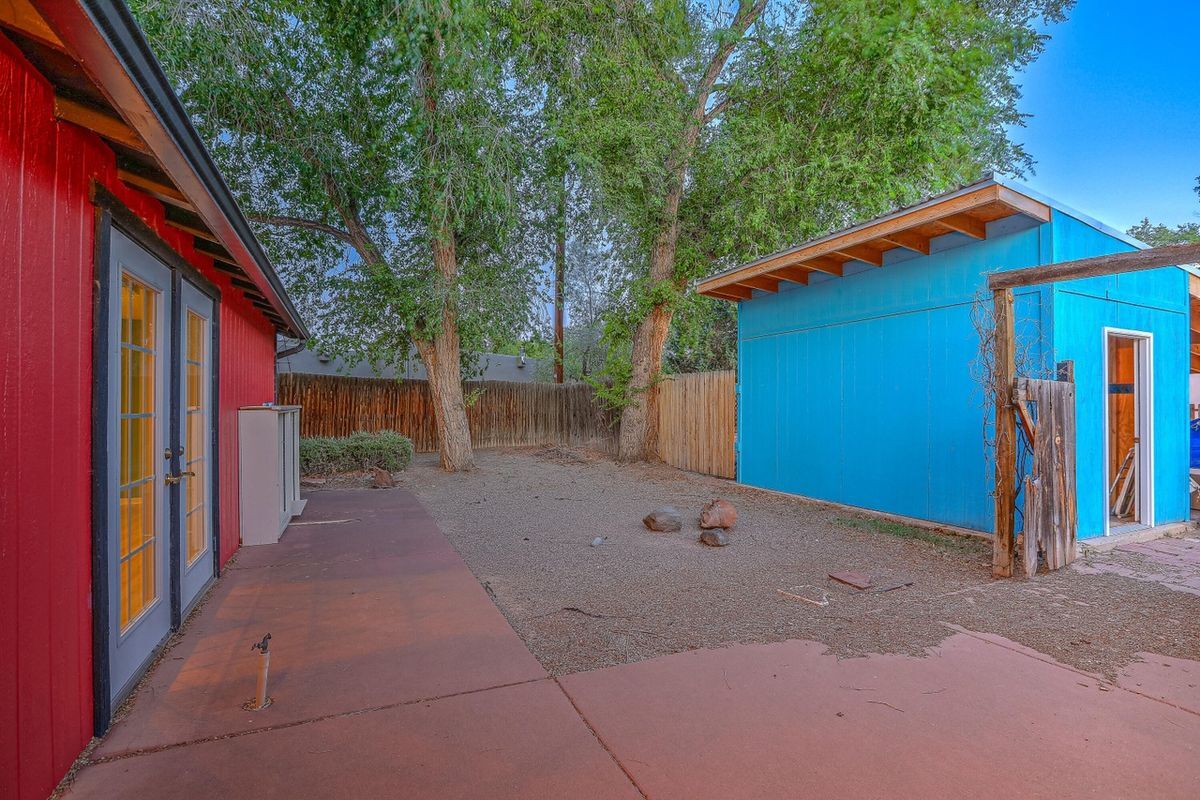 Building Photo - 2708 Campbell Rd NW