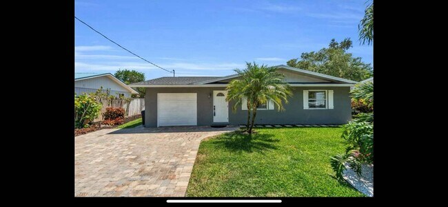 Building Photo - 27101 Sun Aqua Ln
