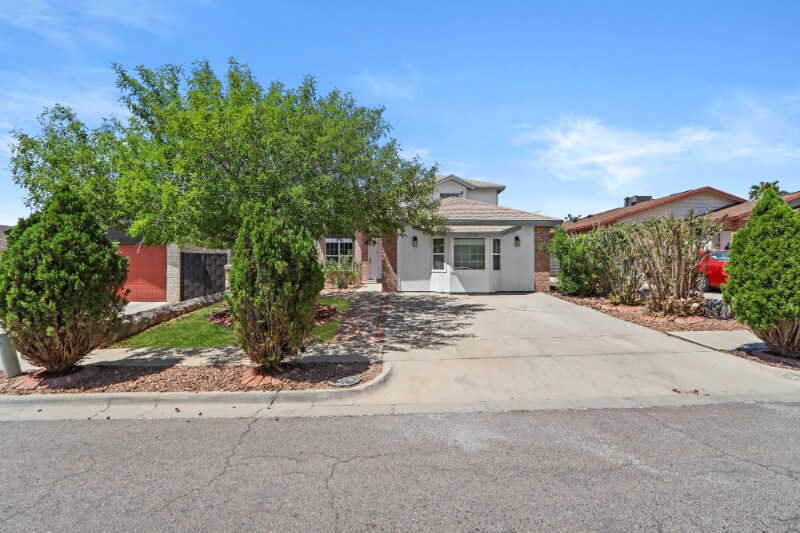 Building Photo - 12145 St Francis Ct