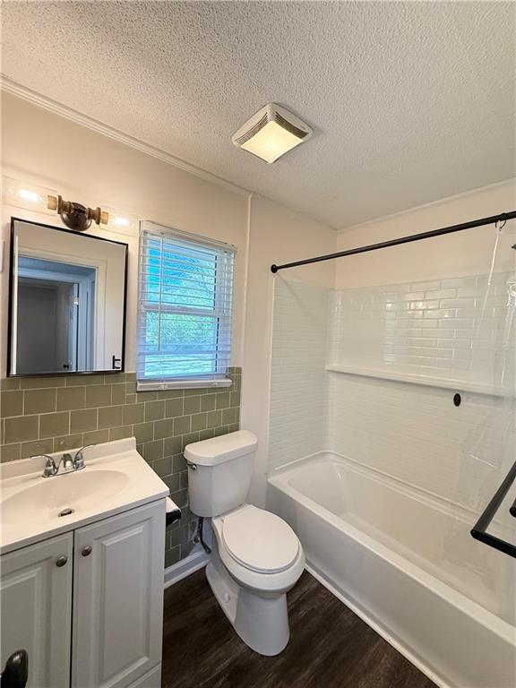 Building Photo - 67 Jim Ln SE