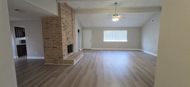Building Photo - 11115 Nepau Dr