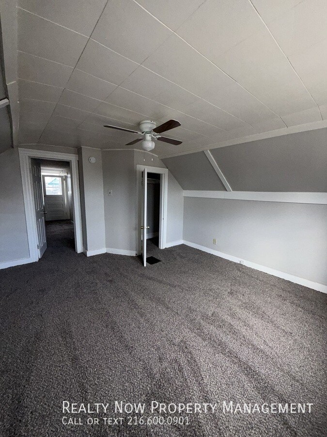 Building Photo - 3417 Storer Ave