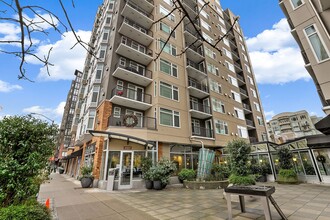 Building Photo - Amazing Views & All the Amenities at The Ellington w/Parking! $2650