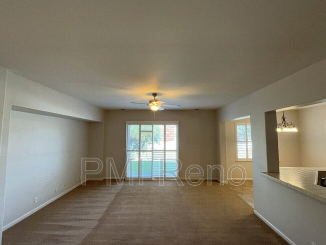 Building Photo - 10719 Grayslake Dr