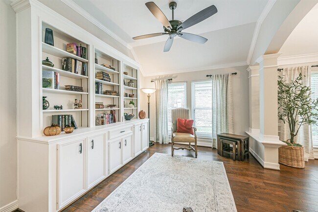 Building Photo - 19118 Polo Meadow Dr