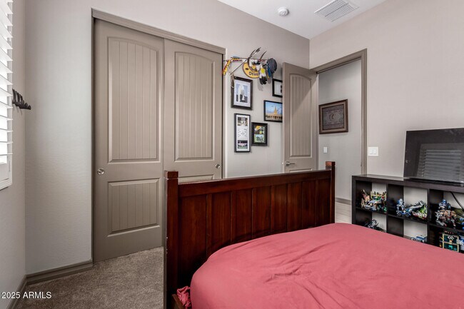 Building Photo - 20176 E Nighthawk Way