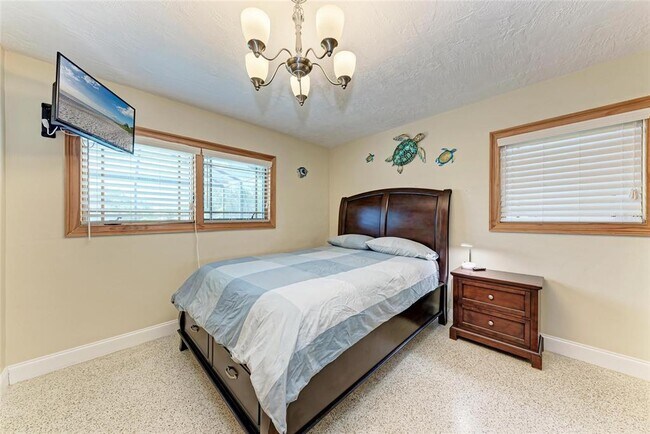 Building Photo - 27192 San Marino Dr