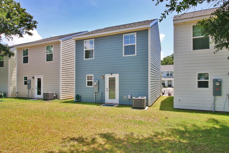 Building Photo - 101 Coral Breeze Drive