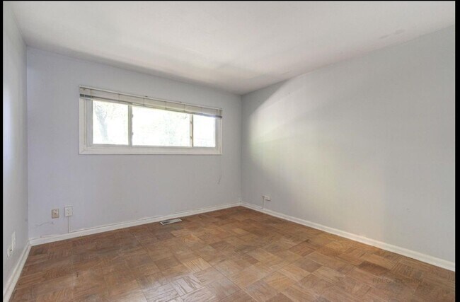 All 3 bedrooms look like this - 504 S Butterfield Rd.
