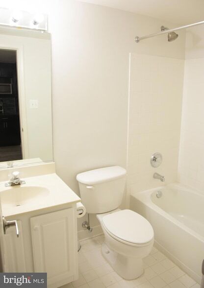 Building Photo - 3347 Wilton Crest Ct