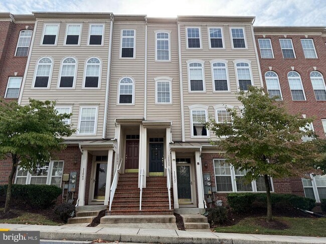 Primary Photo - 11039 Mill Centre Dr