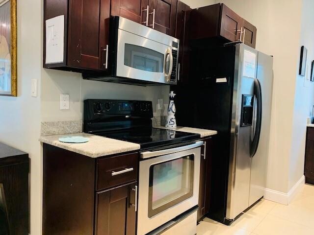 Building Photo - 2401 Andros Ln