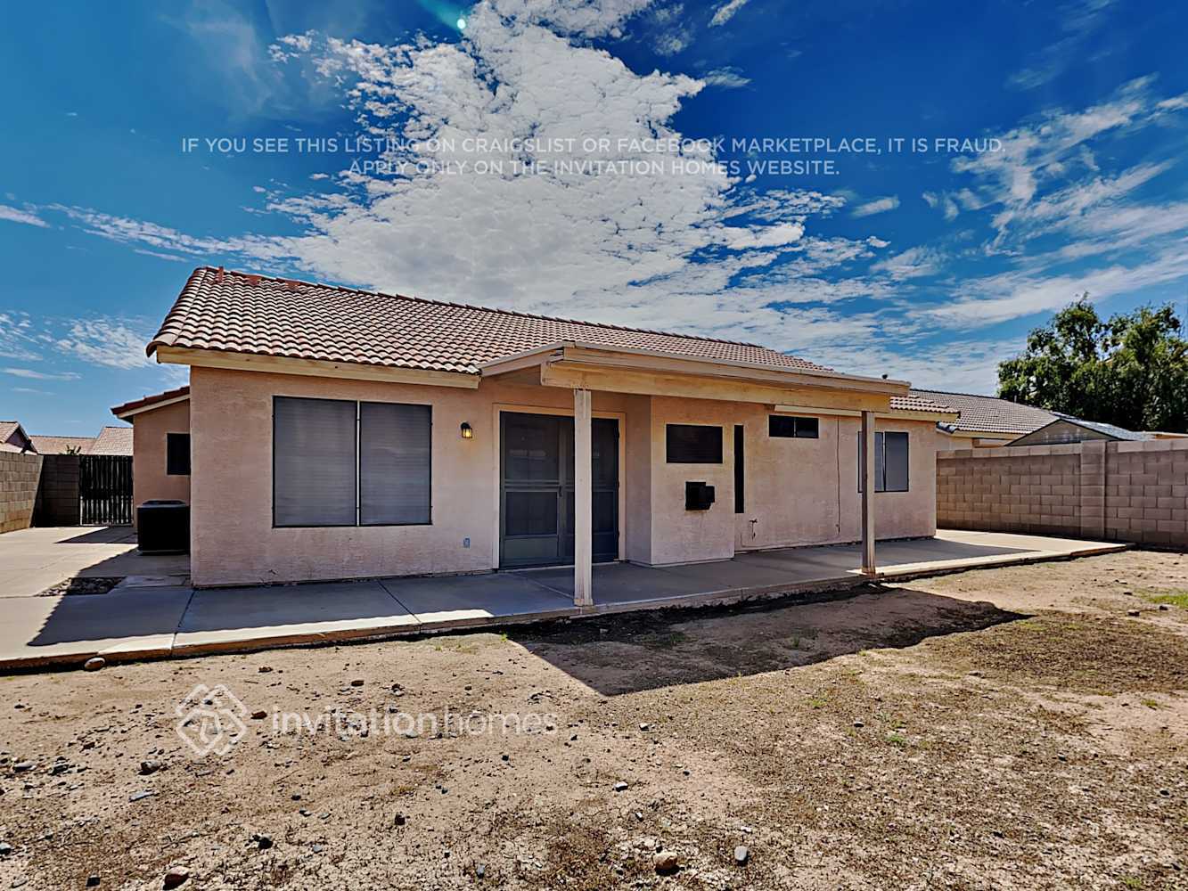 Building Photo - 8812 W Holly St