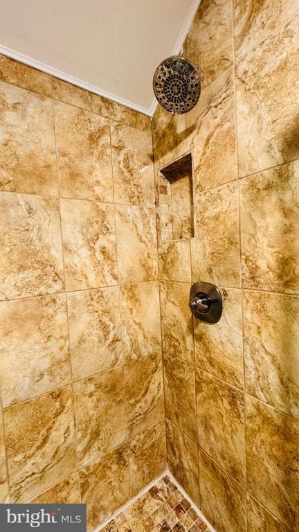 Building Photo - 1111 Dennis Ave