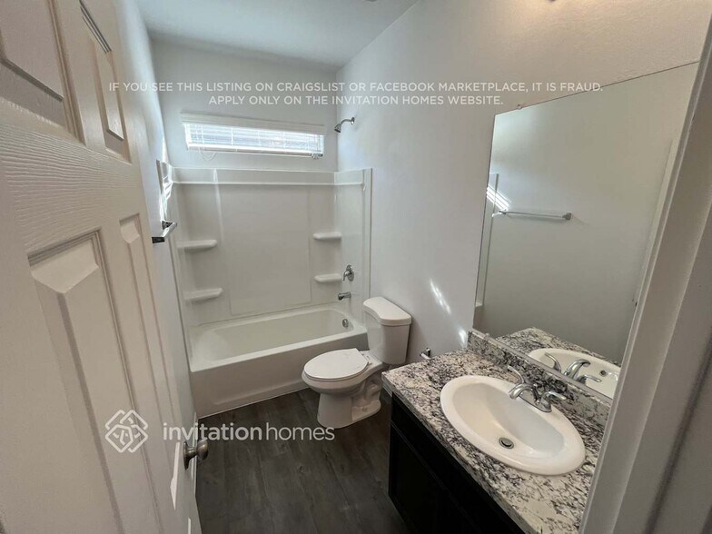 Building Photo - 21167 W Cypress St