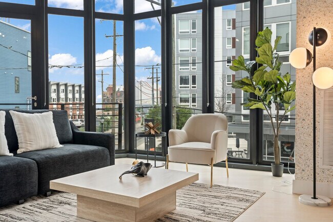 Building Photo - 1247 N 2nd St