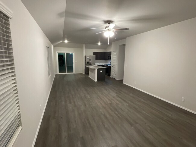 Building Photo - *Zero Regrets with Free Rent + Amazon Cash* Three Bedroom | Two Bath Home in Robinson Ranch