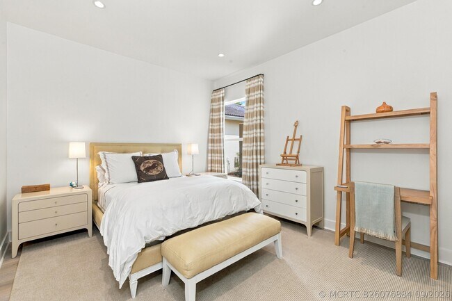 Building Photo - 14334 Stroller Way