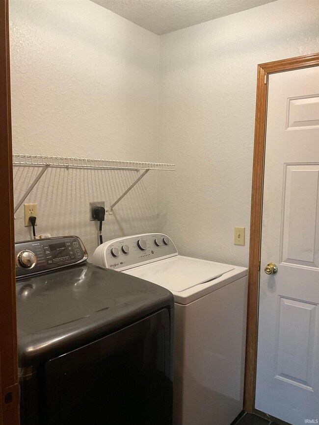 Building Photo - 2607 Sassafras Cove