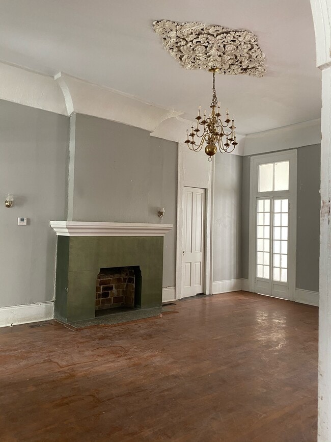 1915 Napoleon Ave 1915 Napoleon Ave New Orleans LA 70115 Apartment