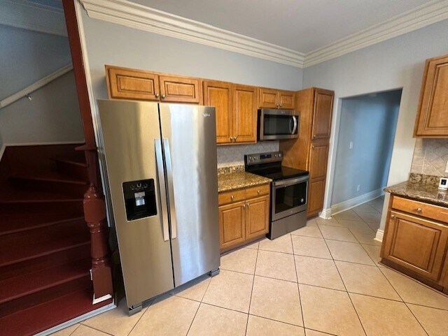 Kitchen - 1023 General Taylor