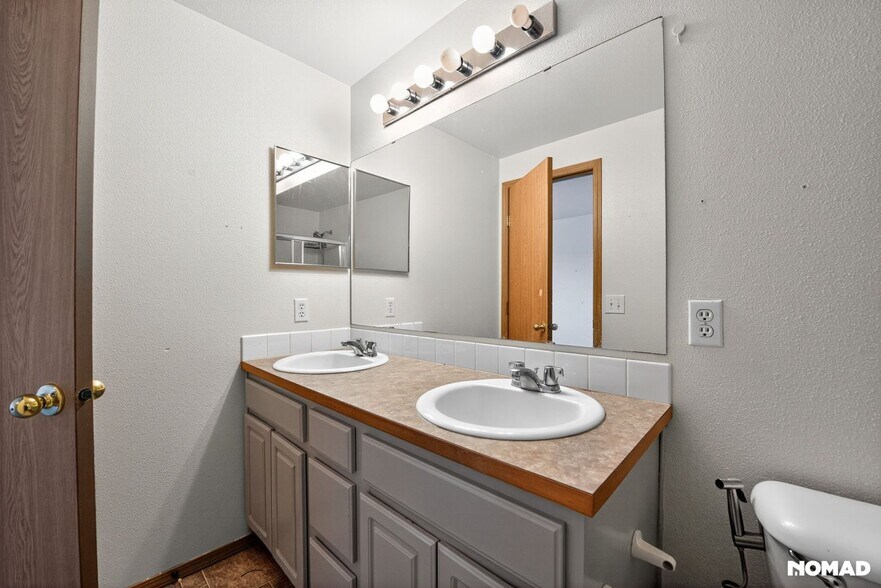 Building Photo - 9447 Fagan Ct NE