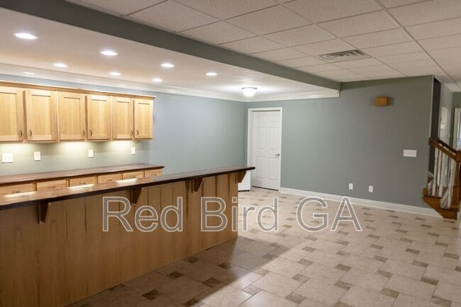 Building Photo - 168 Timberlake Dr