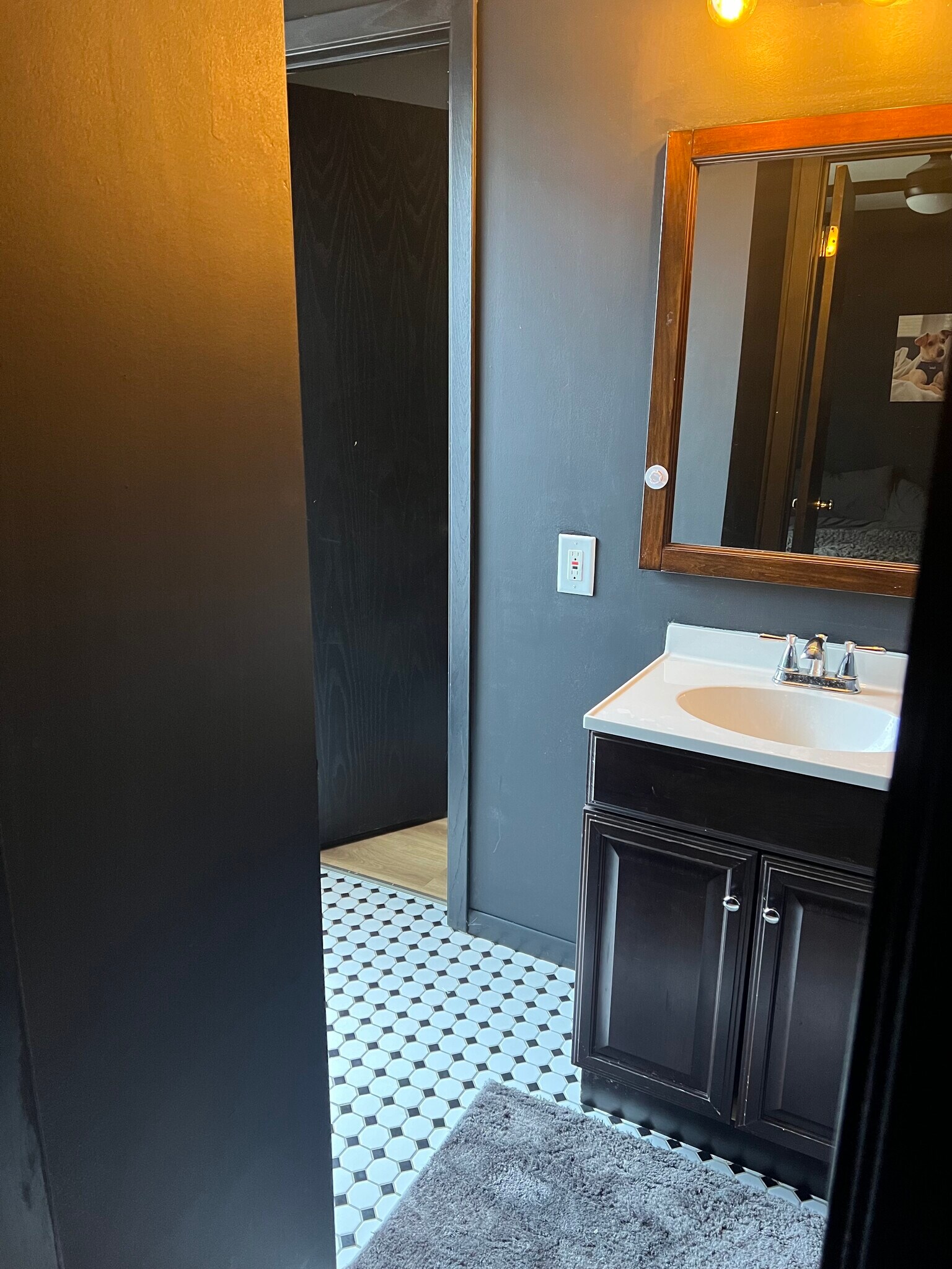 Building Photo - 306 Sunnyview Ln