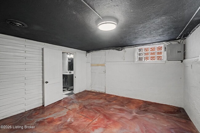 Building Photo - 3 Eutropia Ct