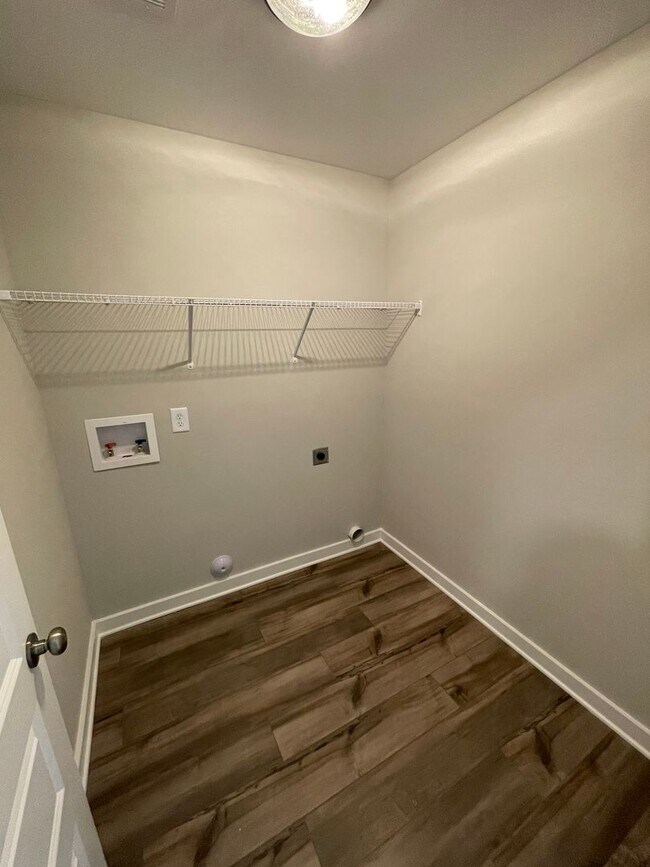Building Photo - Home for Rent in Calera, AL!!!  View with 48 Hours Notice!  DEPOSIT PENDING!