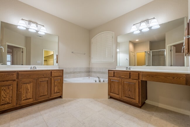 Building Photo - 4 Bedroom, 3 Bath, Single-Story Home in Parkside at Mayfield Ranch