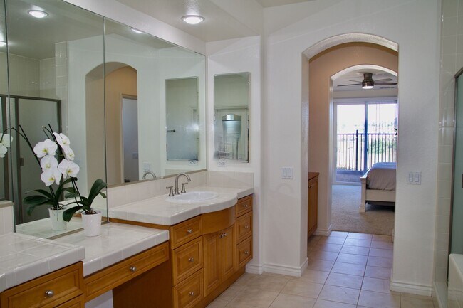 Building Photo - Carlsbad Arroyo Retreat