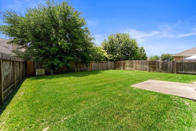Building Photo - 17815 Misty Pond Ct