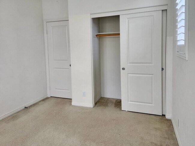 Building Photo - 2415 Tapestry Wy