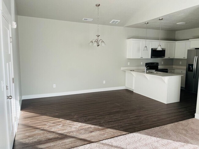 Building Photo - New Construction Condominium in Prime Riverton Location