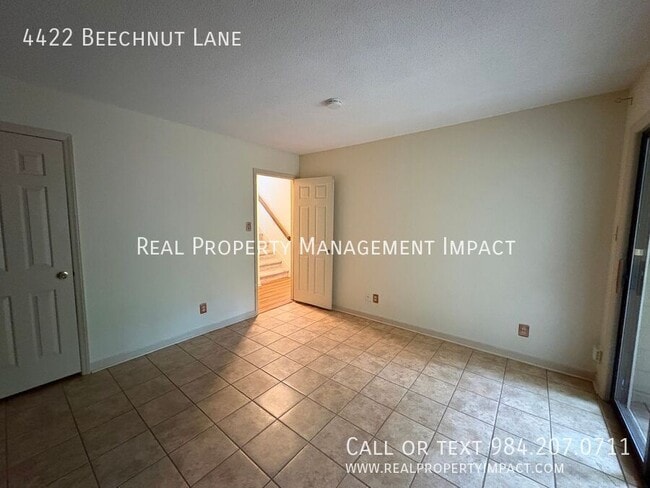 Building Photo - 4422 Beechnut Ln