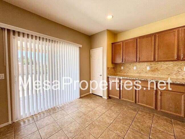 Building Photo - 14312 Sierra Grande St