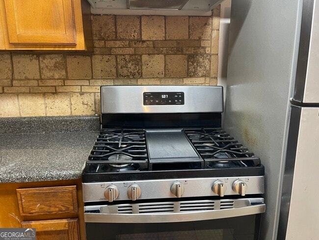 Building Photo - 984 Byron Dr SW