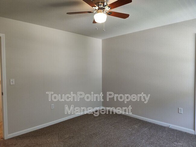 Building Photo - 9220 Creedmore Hills Dr