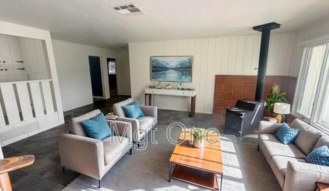 Building Photo - 2944 McAllister St