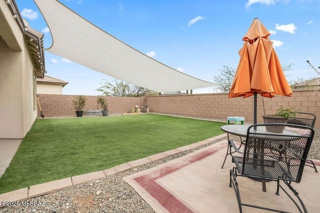 Building Photo - Beautiful Home in Rancho Sahuarita!