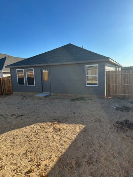 Building Photo - 13824 Chital Chase